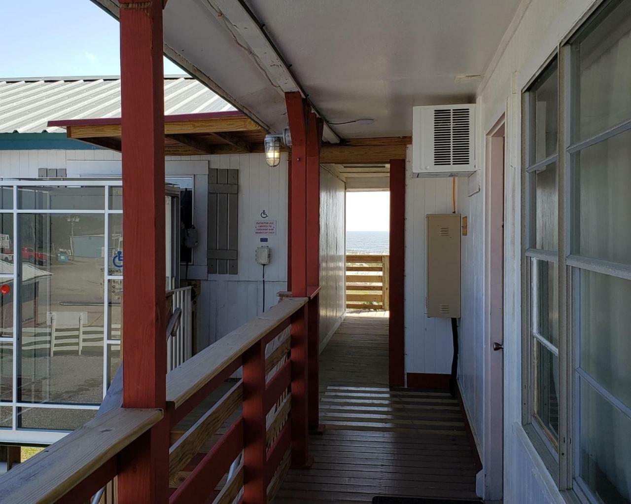Wateredge Beach Grand Isle