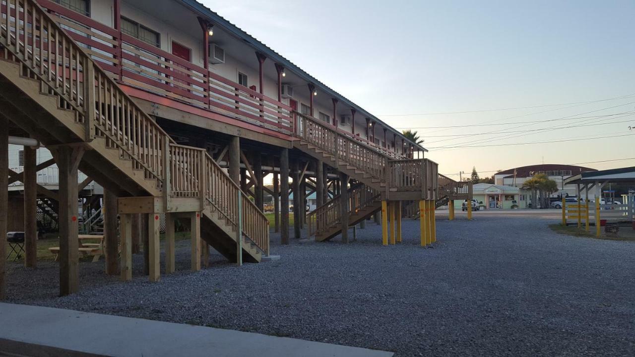 Hotel Wateredge Beach 4*
